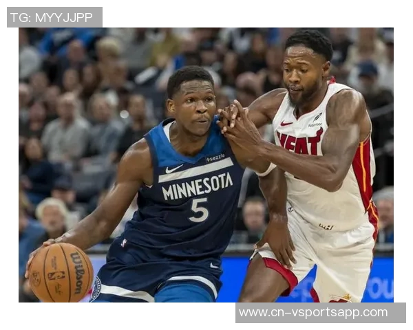 约维奇欧锦赛表现抢眼场均128分4篮板22助攻三项命中率超180俱乐部