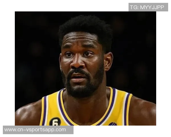 弗莱质疑艾顿表现湖人为何要将球权交给他分析原因